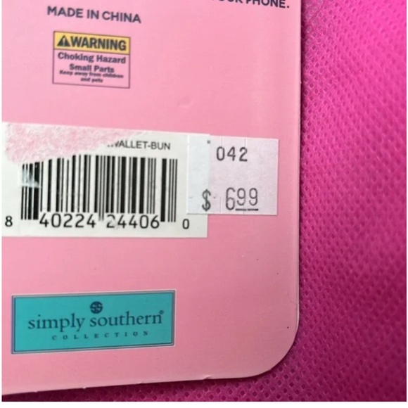 NEW Simply Southern Stick-On Phone Wallet – “Messy Bun Life” Design - Picture 6 of 7